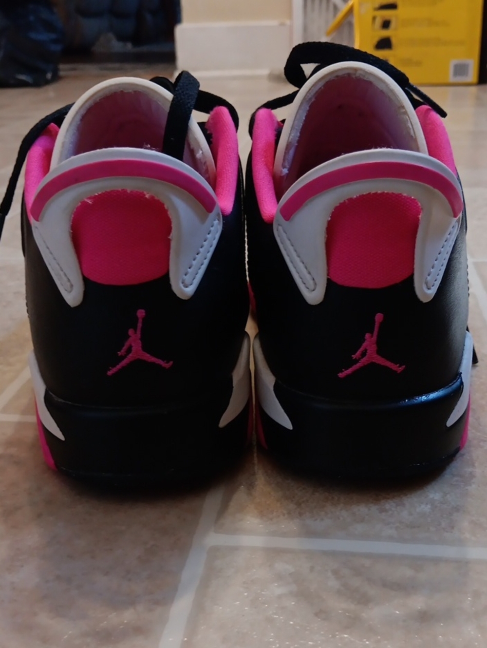 Jordan Kids White, Black & Pink Low-Top Sneakers Retro 7. Sz 7youth - Picture 4 of 7
